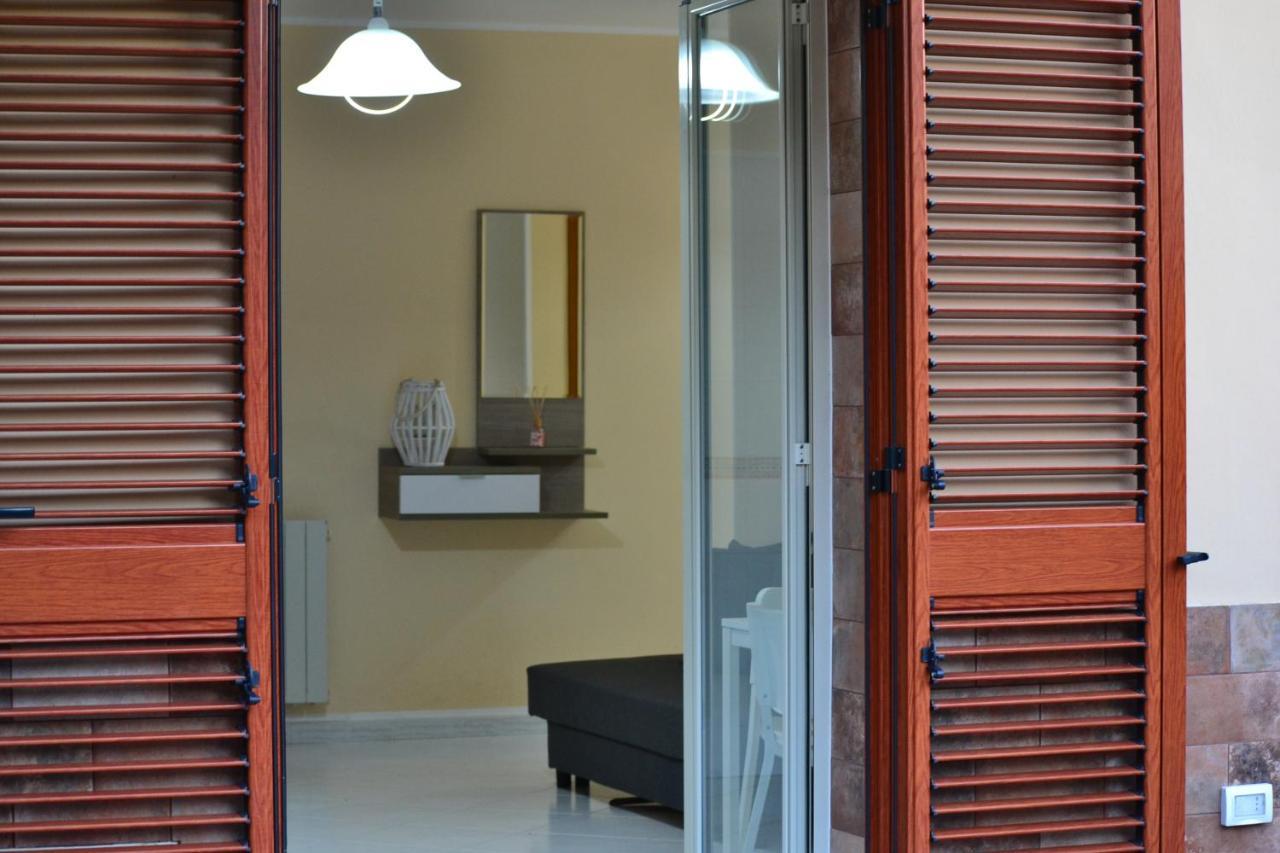Casa Di Aida Apartment Messina Luaran gambar